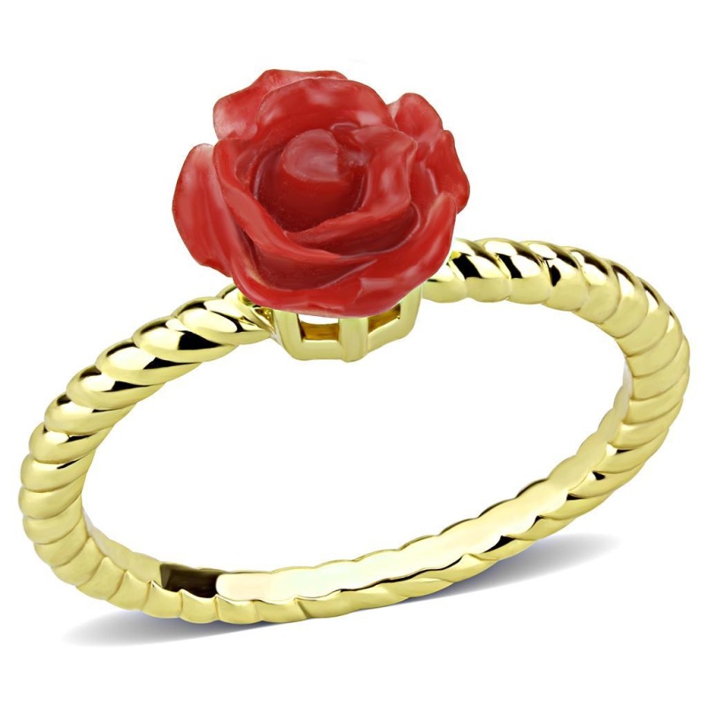 3W1498 - Gold Brass Ring With Synthetic Synthetic Stone In Siam