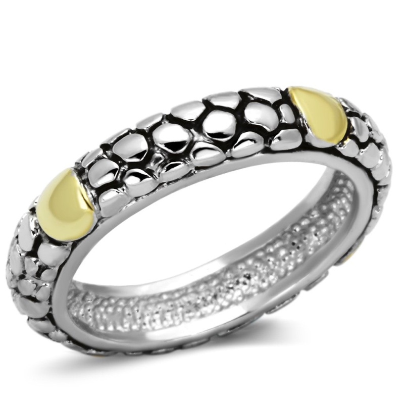 3W332 - Reverse Two-Tone Brass Ring With Epoxy In Jet