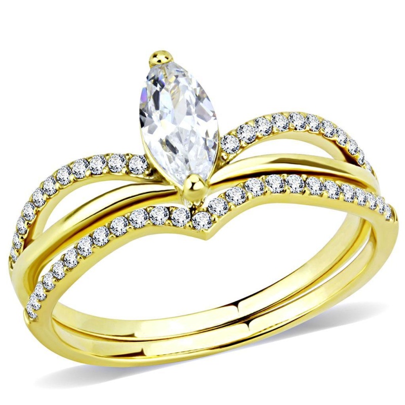 Da276 - Ip Gold(Ion Plating) Stainless Steel Ring With Aaa Grade Cz In Clear