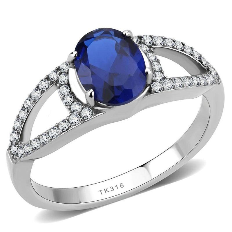 Da306 - No Plating Stainless Steel Ring With Synthetic Spinel In London Blue