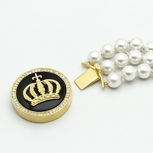 Lo2643 - Gold Brass Bracelet With Semi-Precious Onyx In Jet - 8"