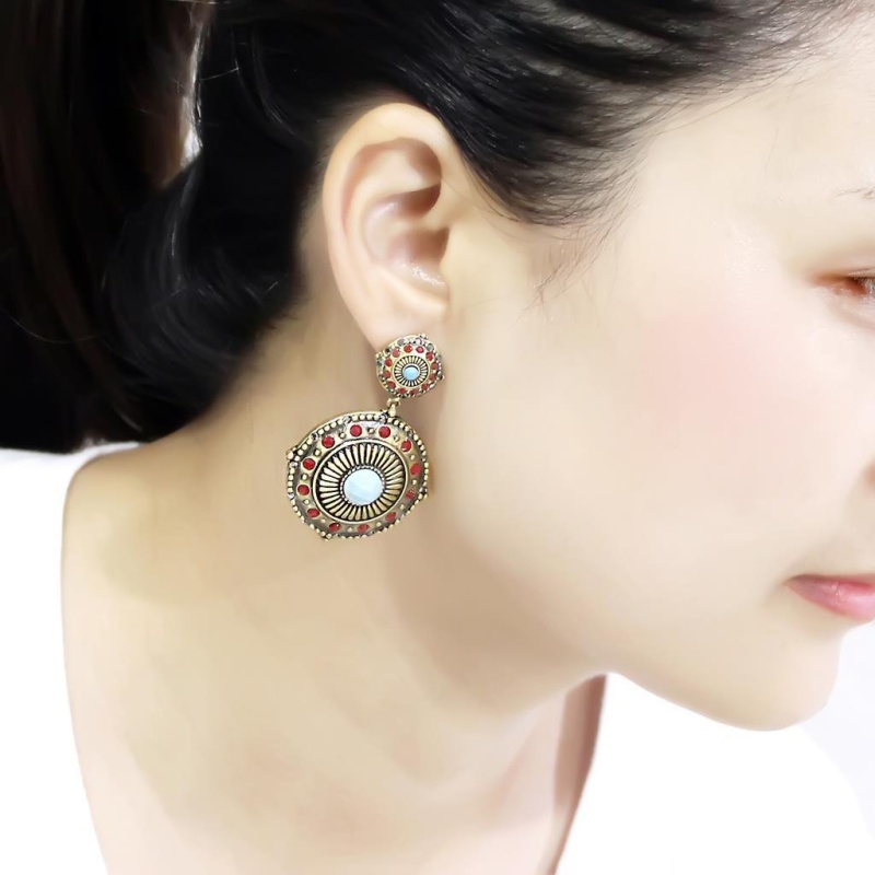 Antique Copper Brass Earrings With Synthetic Turquoise In Sea Blue