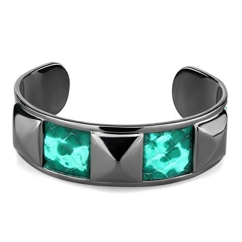 Tk2794 - Ip Light Black (Ip Gun) Stainless Steel Bangle With Leather In Emerald
