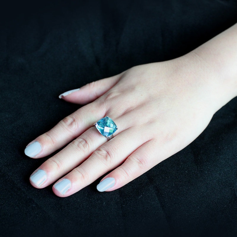 Product thumbnail 5