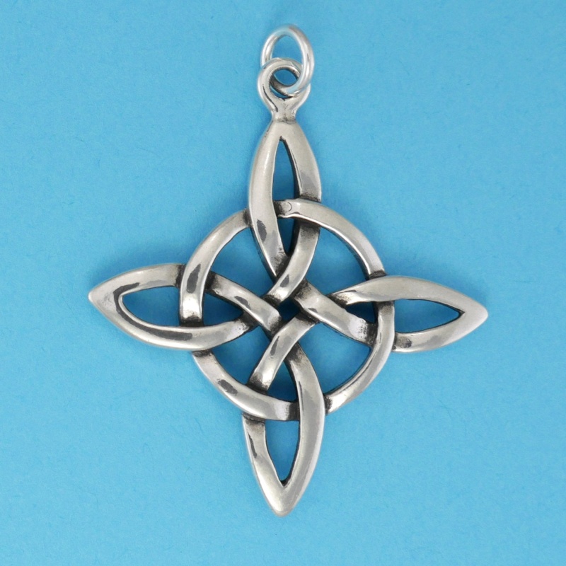 Quatrefoil Pendant
