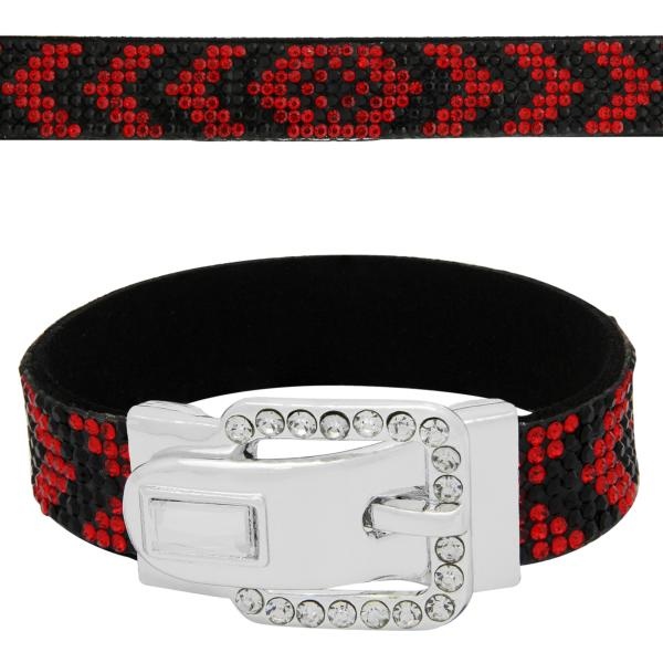 Chevron Buckle Clasp Bracelet In Light Siam/Jet