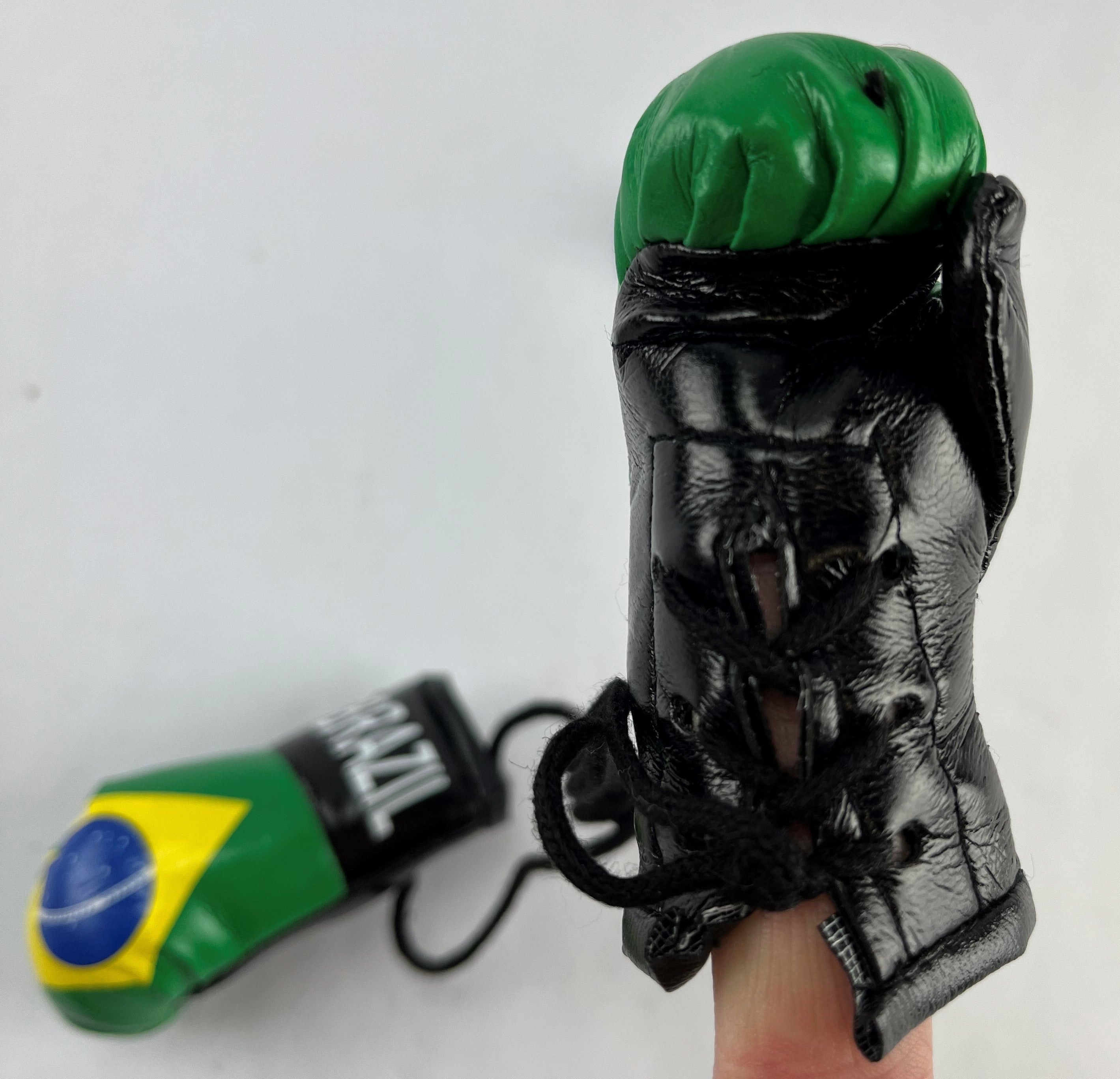 Product thumbnail 4