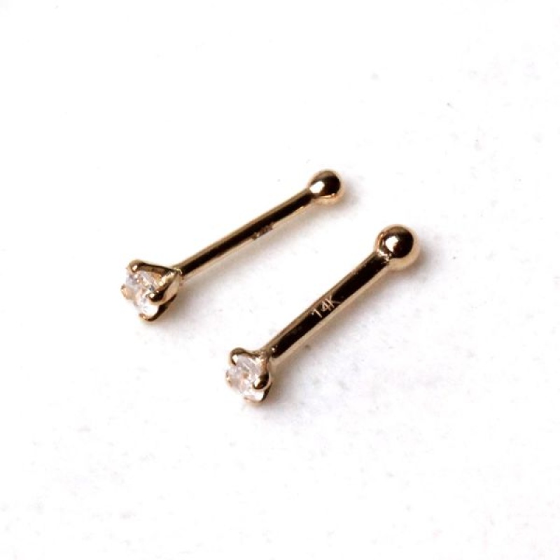 14Kt Yellow Gold Stud Nose Ring With Prong Setting Gem