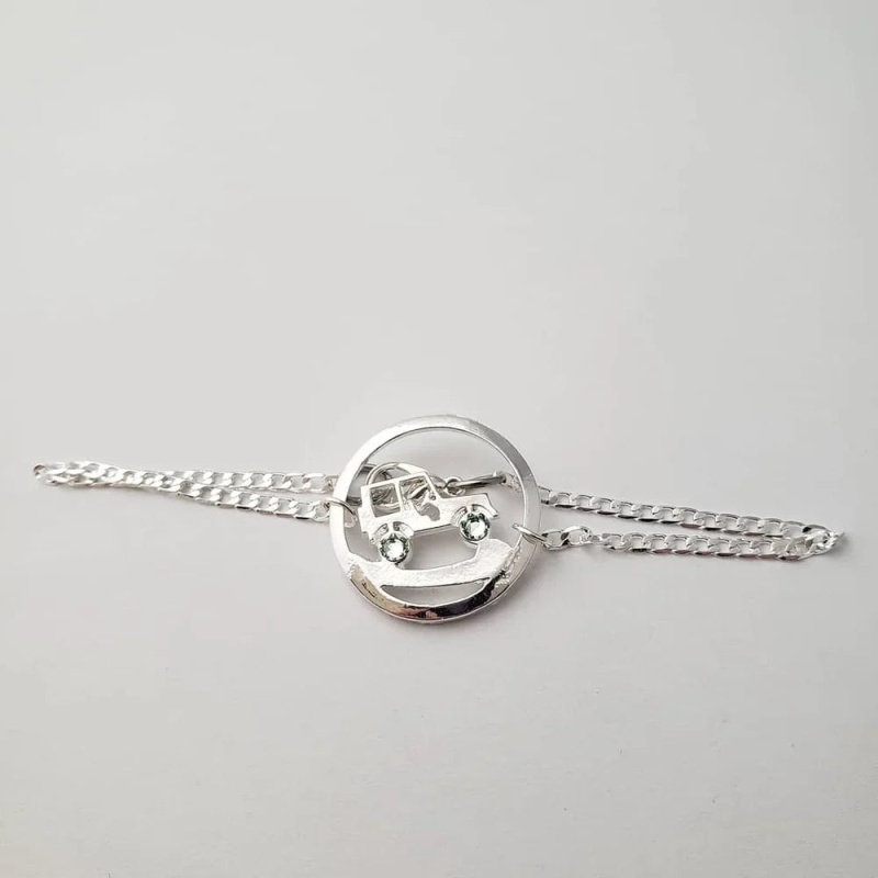 Product thumbnail 4