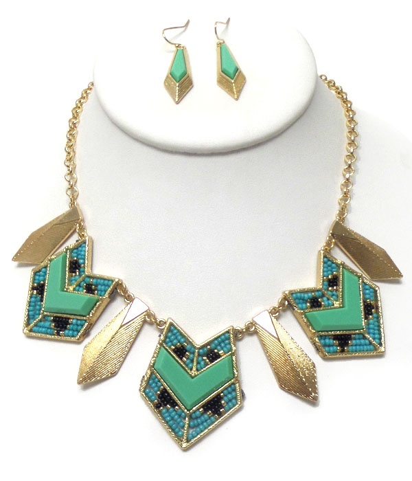 Seed Bead And Textured Metal Arrowhead Aztec Style Necklace Earring Set -Western