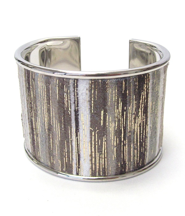 Printed Cork Skin Wide Bangle Bracelet