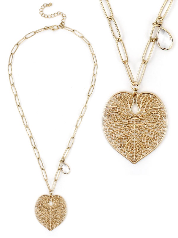 Metal Filigree Leaf Pendant Necklace