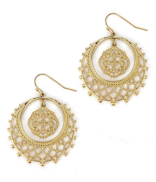 Metal Filigree Earring