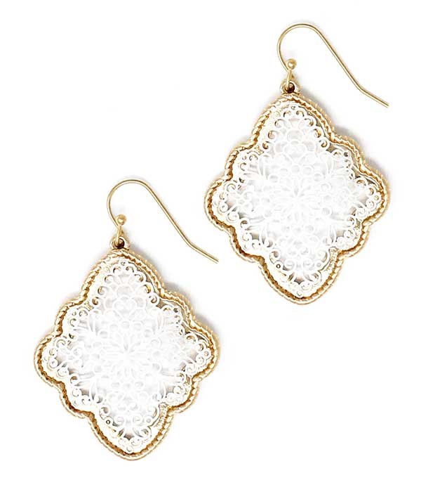 Color Metal Filigree Earring