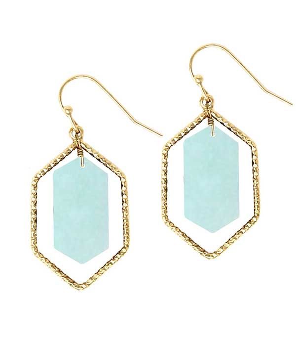 Semi Precious Stone And Hexa Metal Wire Earring