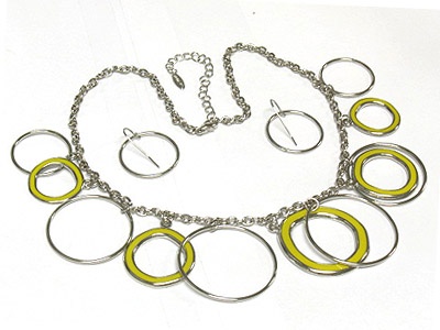 Multi Round Epoxy Metal Links Necklace And Earring Set