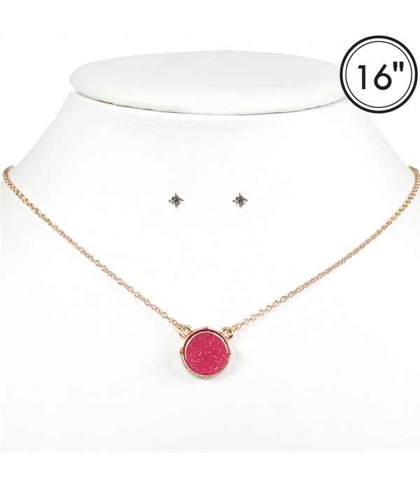 Druzy Pendant Necklace Set