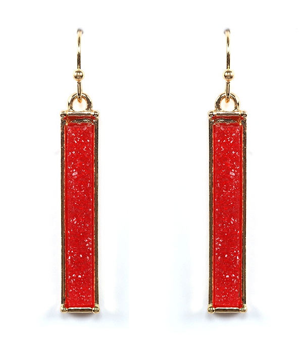Dryzy Bar Earring