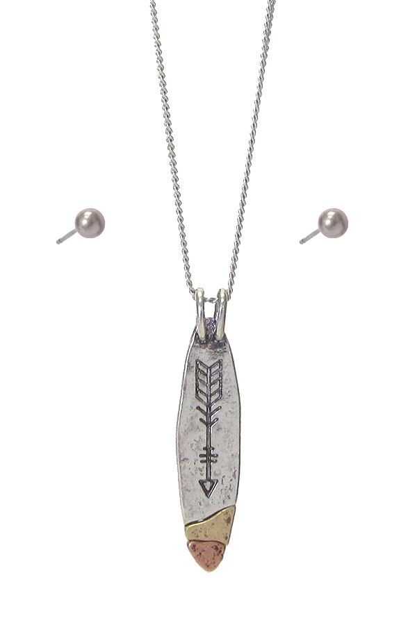 Arrow Metal Bar Pendant Necklace Set