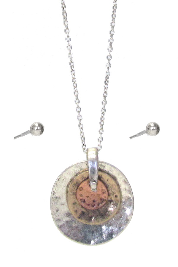 Multi Disc Pendant Necklace Set