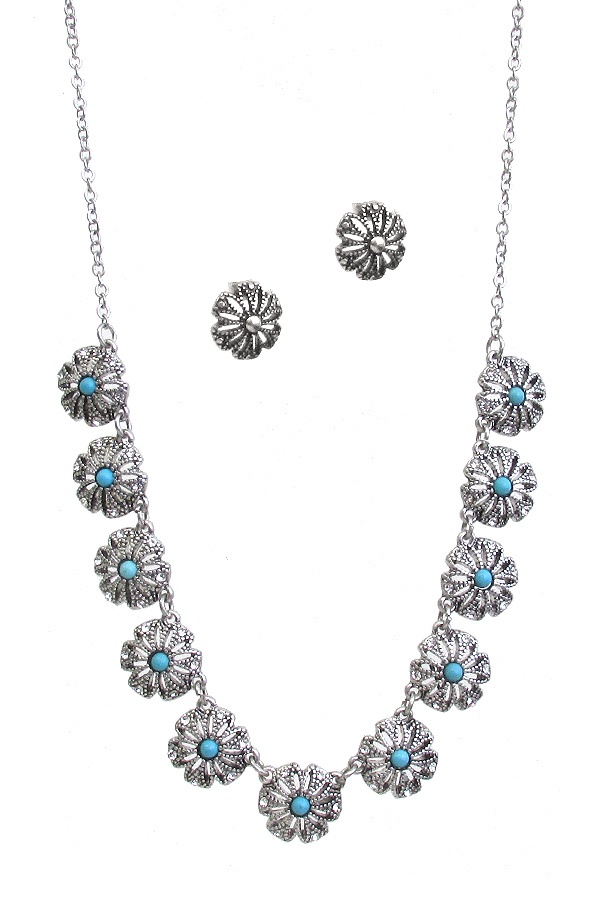 Metal Filigree Multi Flower Link Necklace Set