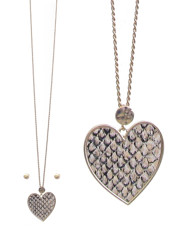 Snake Skin Heart Long Necklace Set