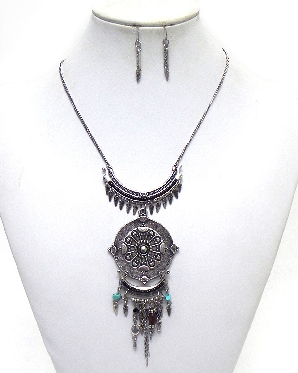 Beads And Stones With Tassel Drop Necklace Set