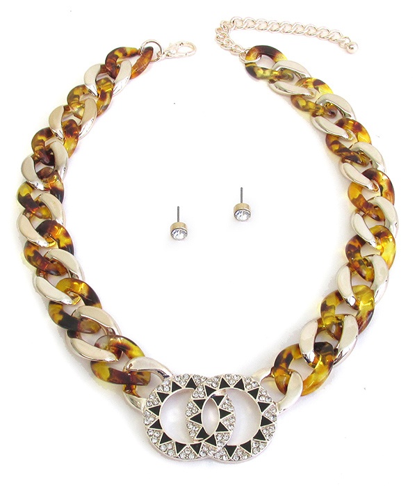 Double Hoop Pendant And Tortoise Chain Necklace Set