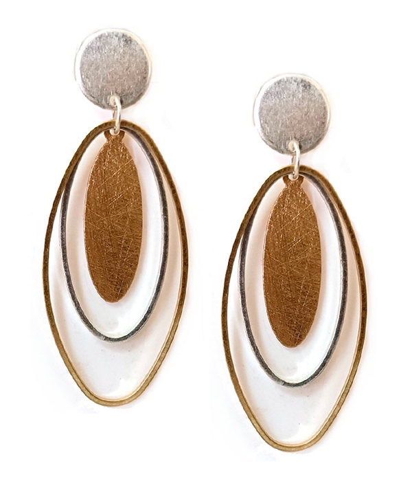 Metal Wire And Scratch Metal Oval Earring - Brass Metal
