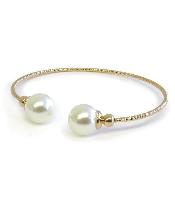 Flexible Wire And Pearl Bracelet - Brass