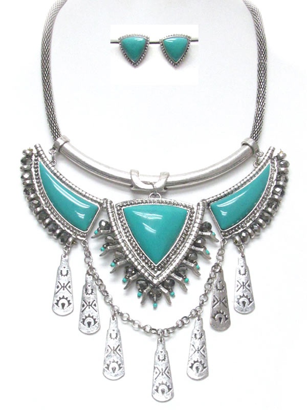 Metal And Stone Bib Statement Necklace Set