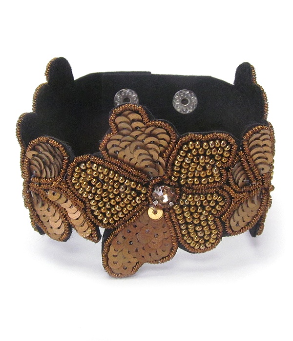 Sequins And Seeds Bead Mix Flower Snap On Bracelet