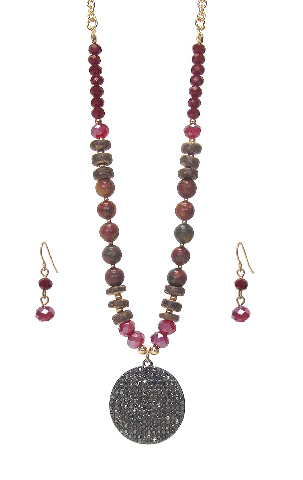 Crystal Paved Disc Pendant And Multi Bead Mix Necklace Set