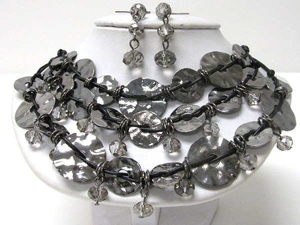 Triple Layered And Multi Hammered Metal Disk Link Necklace Earring Set