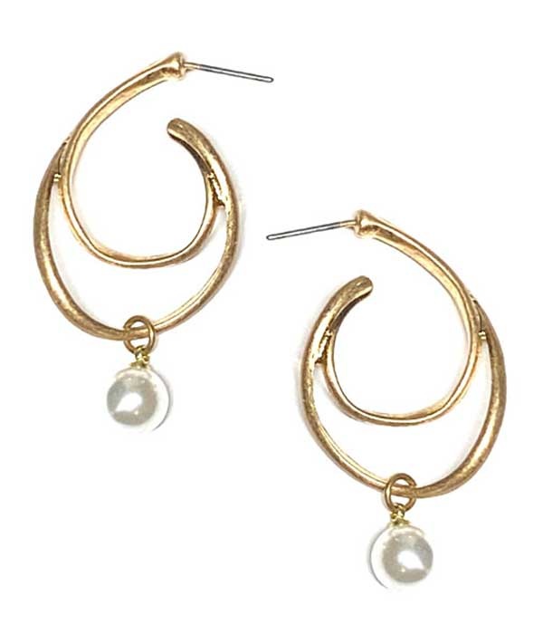 Metal Wire And Pearl Drop Earring