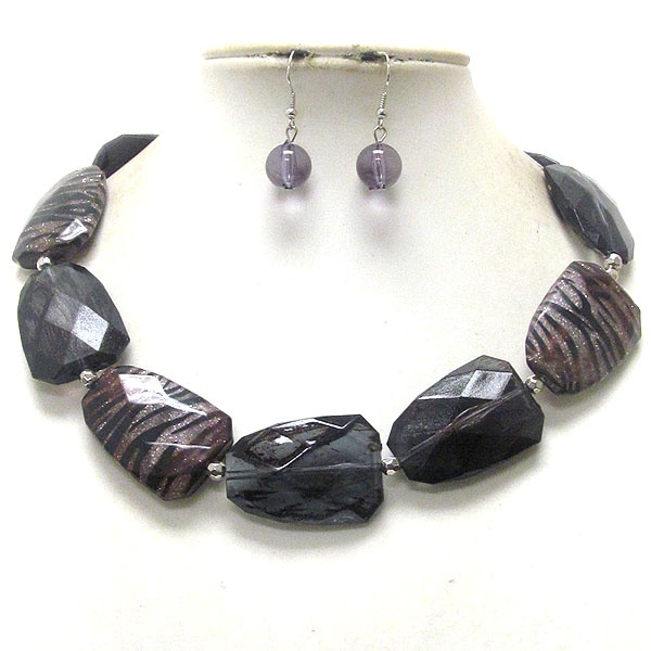 Multi Facet Acrylic Stone Link Necklace Earring Set
