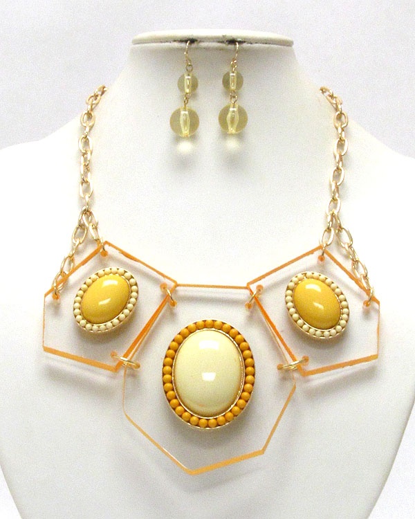 Architectural Acrylic Boaed And Stone Deco Link Necklace Earring Set