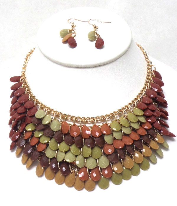 Multi Facet Acrylic Teardrops Statement Necklace Set