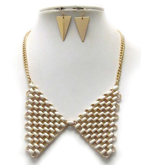 Metal Collar And Epoxy Deco Bib Necklace Earring Set