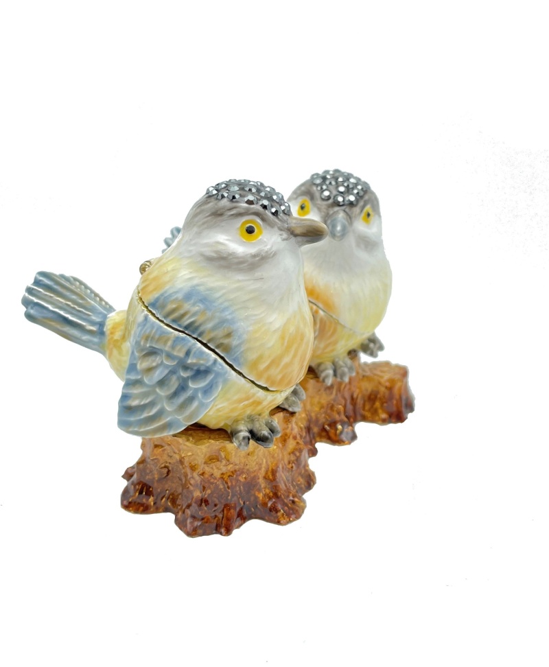 Product thumbnail 3