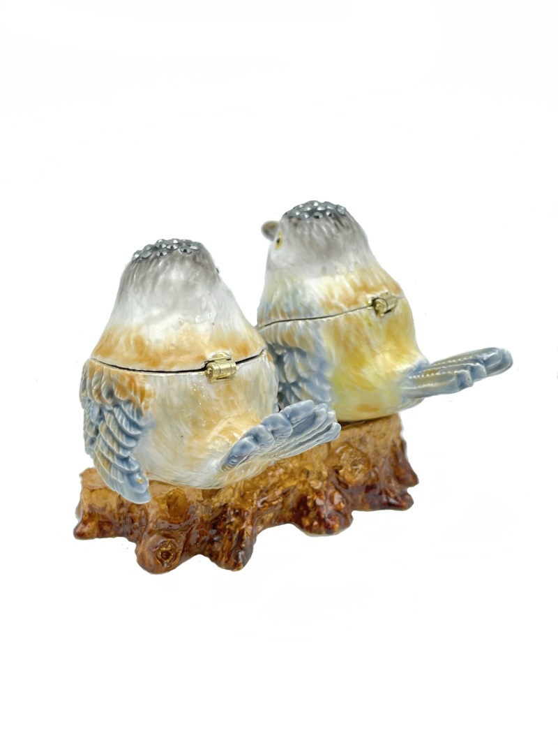 Product thumbnail 4