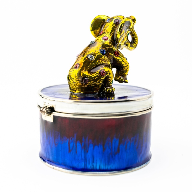 Product thumbnail 3