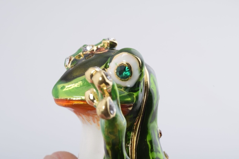 Product thumbnail 6