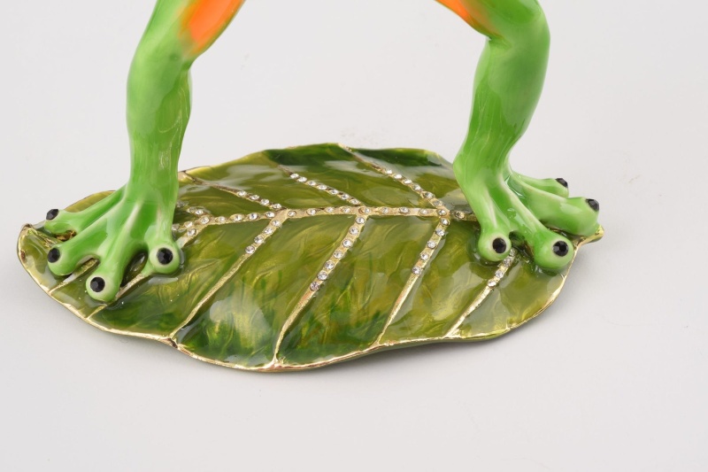 Product thumbnail 9