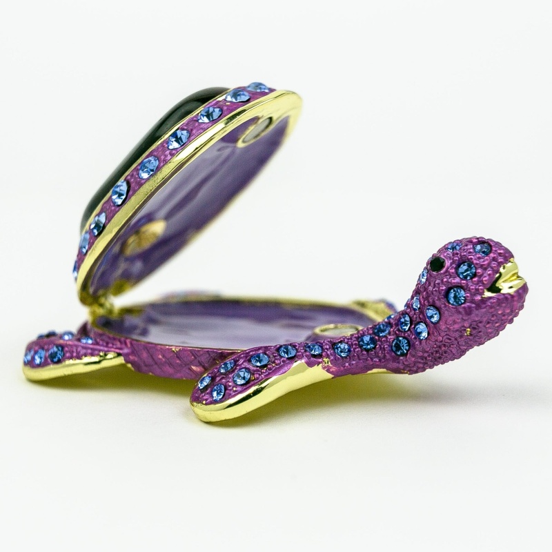Product thumbnail 4