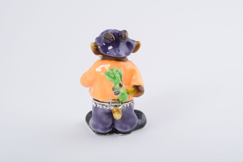 Product thumbnail 3