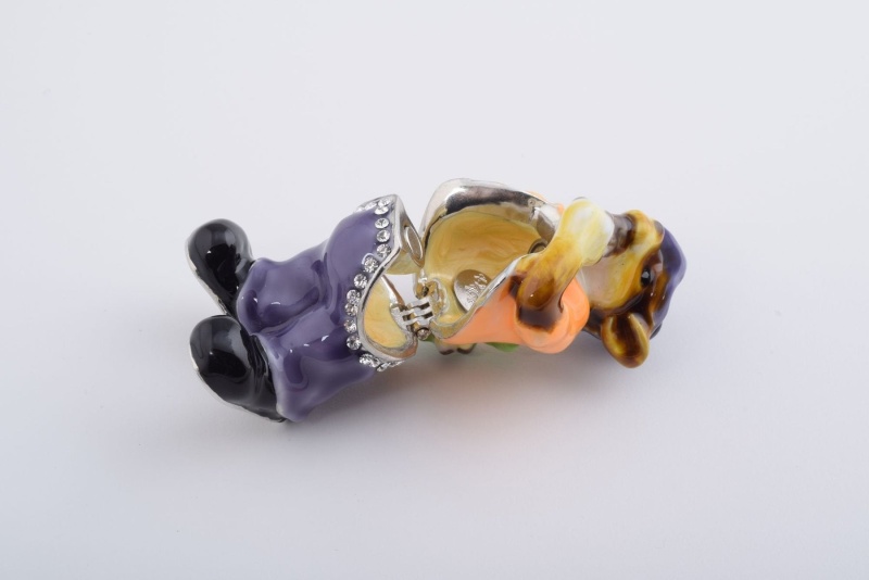 Product thumbnail 8