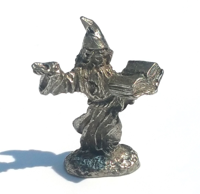 Wizard Conjuring From Spell Book Lead Free Pewter Figurines 1 3/8 Inch Tall
