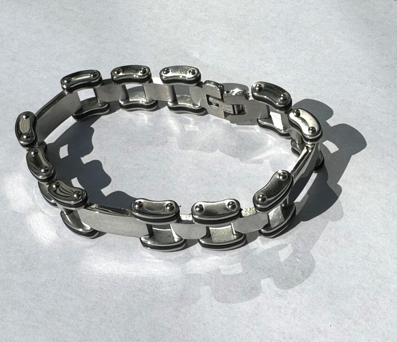 Product thumbnail 4