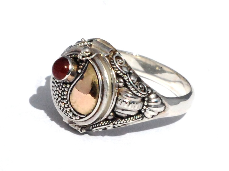 Product thumbnail 4
